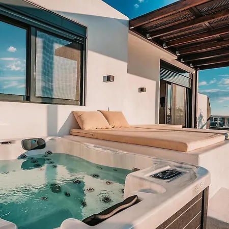 With Magical View & Jacuzzi Athens